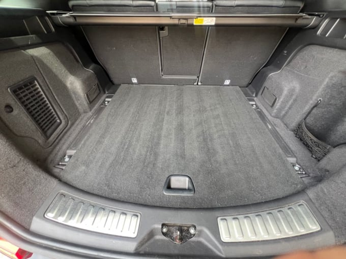 2025 Land Rover Discovery Sport