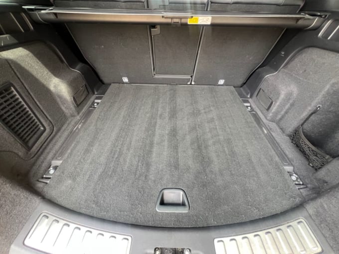 2025 Land Rover Discovery Sport