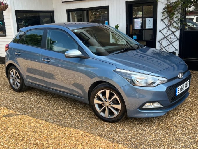 2025 Hyundai I20