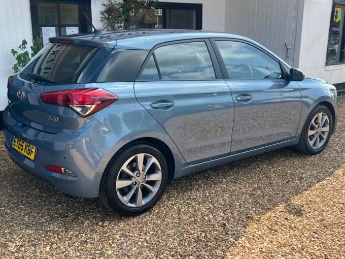 2025 Hyundai I20