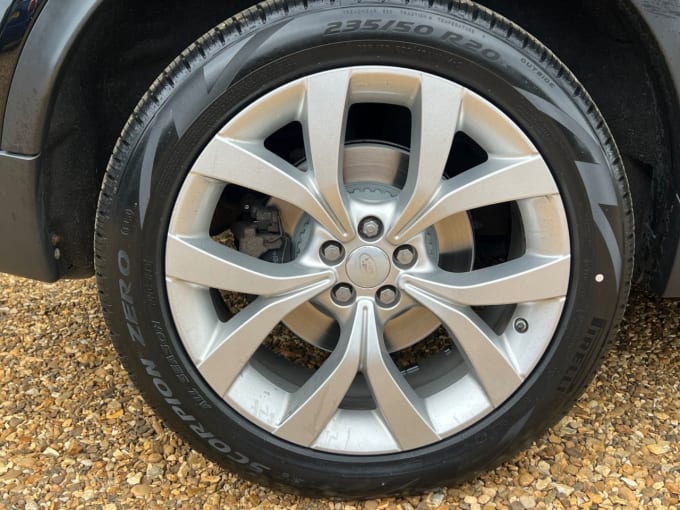 2025 Land Rover Discovery Sport