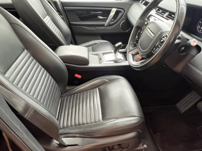 2025 Land Rover Discovery Sport