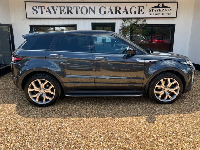 2025 Land Rover Range Rover Evoque
