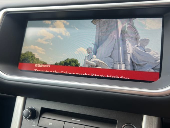 2025 Land Rover Range Rover Evoque