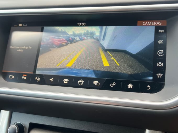 2025 Land Rover Range Rover Evoque