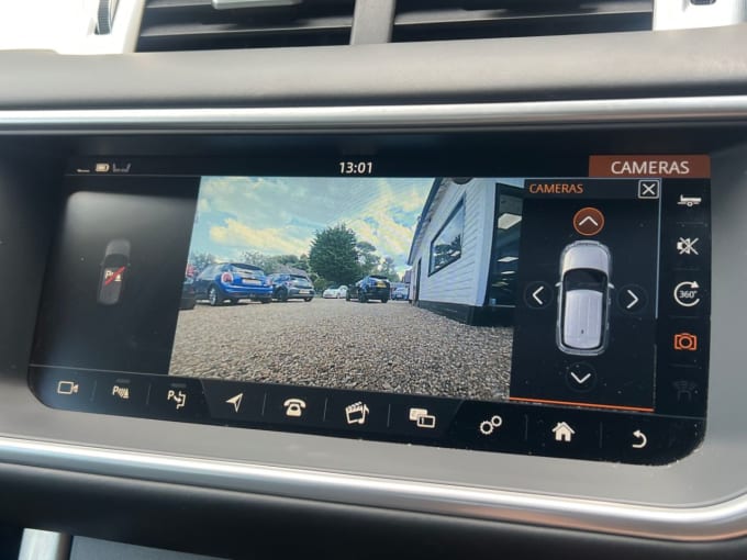 2025 Land Rover Range Rover Evoque