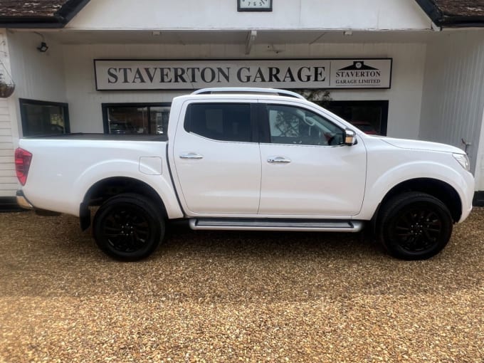 2025 Nissan Navara