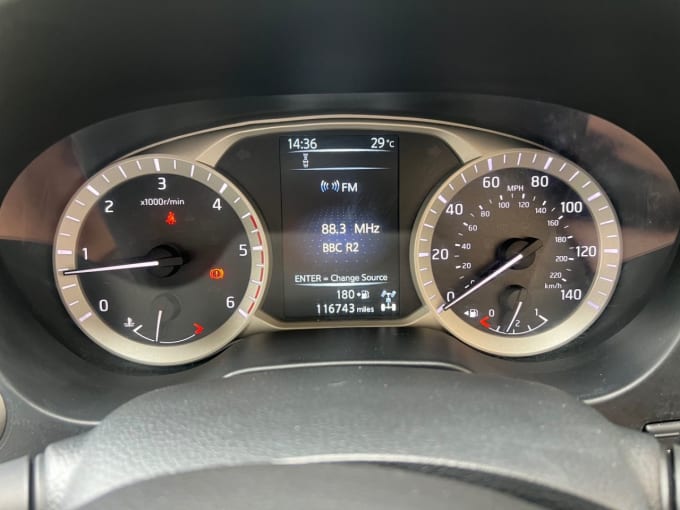 2025 Nissan Navara