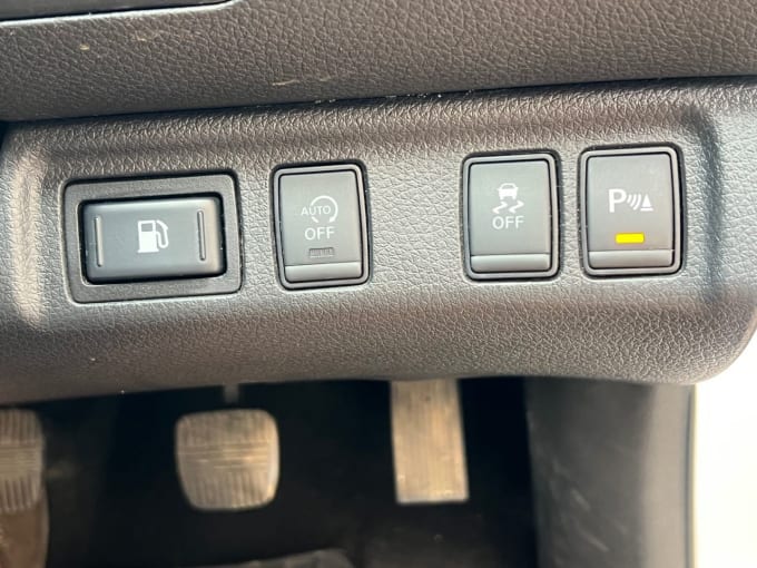 2025 Nissan Navara