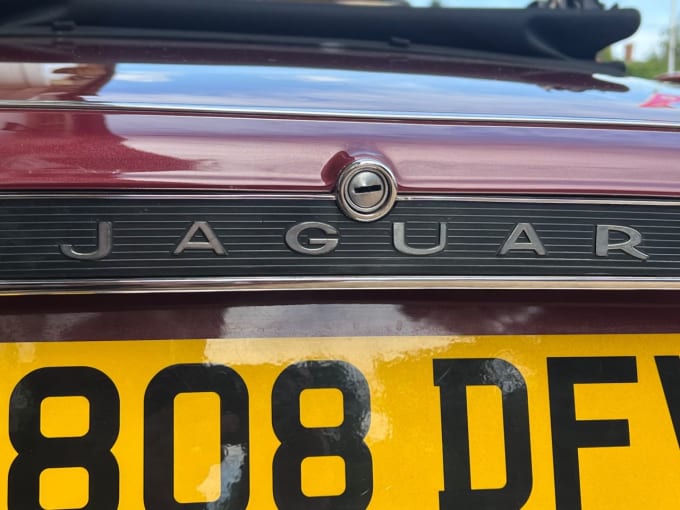 2025 Jaguar Xjs