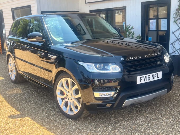 2025 Land Rover Range Rover Sport