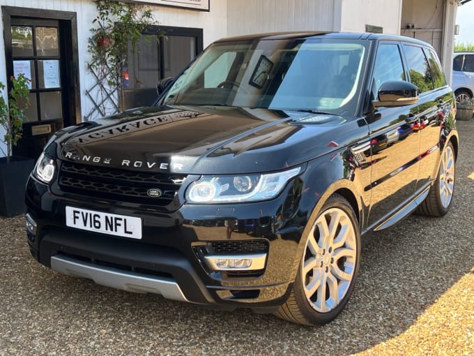 2025 Land Rover Range Rover Sport