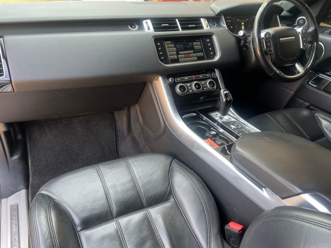 2025 Land Rover Range Rover Sport