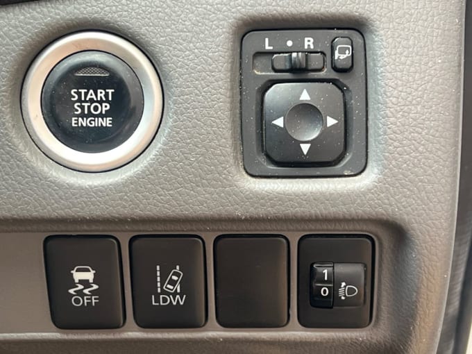2025 Mitsubishi L200