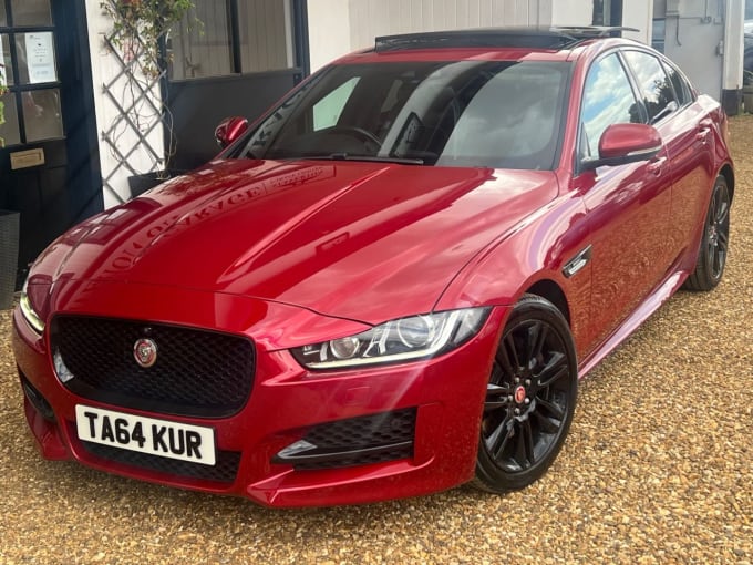 2025 Jaguar Xe