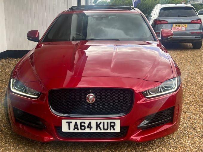 2025 Jaguar Xe