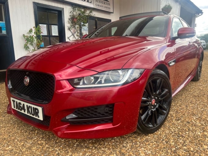2025 Jaguar Xe