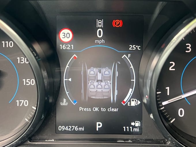 2025 Jaguar Xe