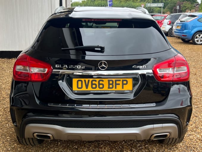 2025 Mercedes-benz Gla