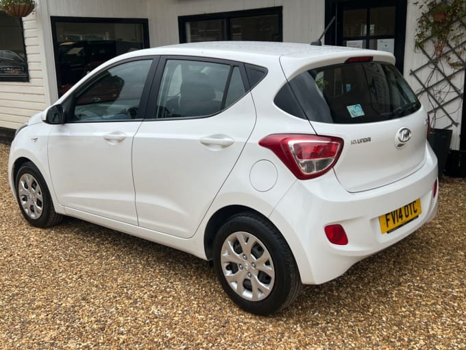 2025 Hyundai I10