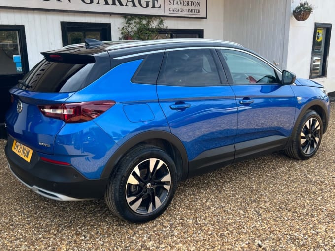 2025 Vauxhall Grandland X