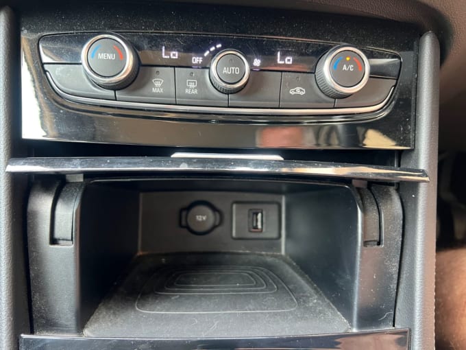 2025 Vauxhall Grandland X
