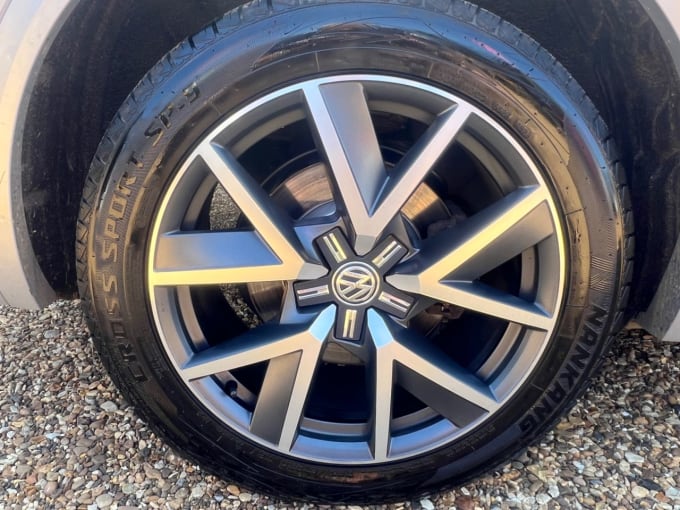 2025 Volkswagen Touareg