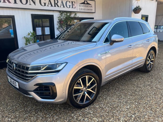 2025 Volkswagen Touareg