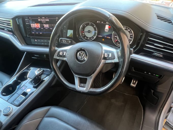 2025 Volkswagen Touareg