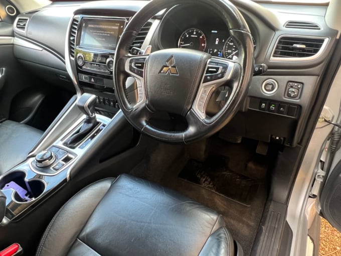 2025 Mitsubishi Shogun Sport