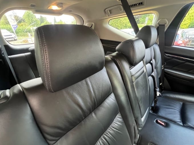 2025 Mitsubishi Shogun Sport