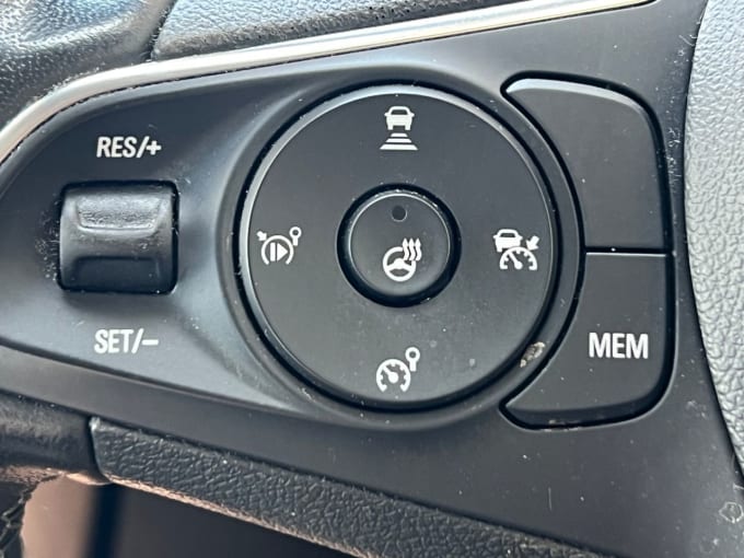 2025 Vauxhall Mokka