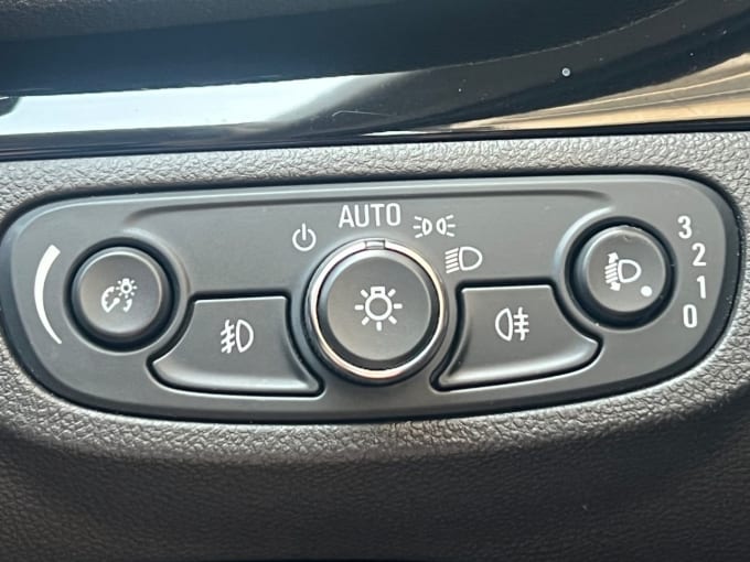 2025 Vauxhall Mokka X