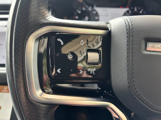 2025 Land Rover Range Rover Velar