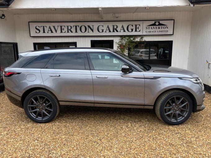 2025 Land Rover Range Rover Velar