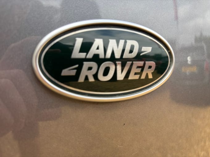 2025 Land Rover Range Rover Velar