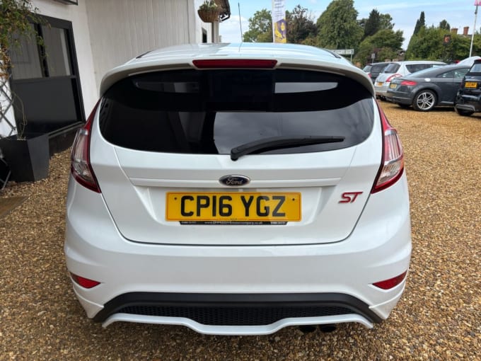 2025 Ford Fiesta
