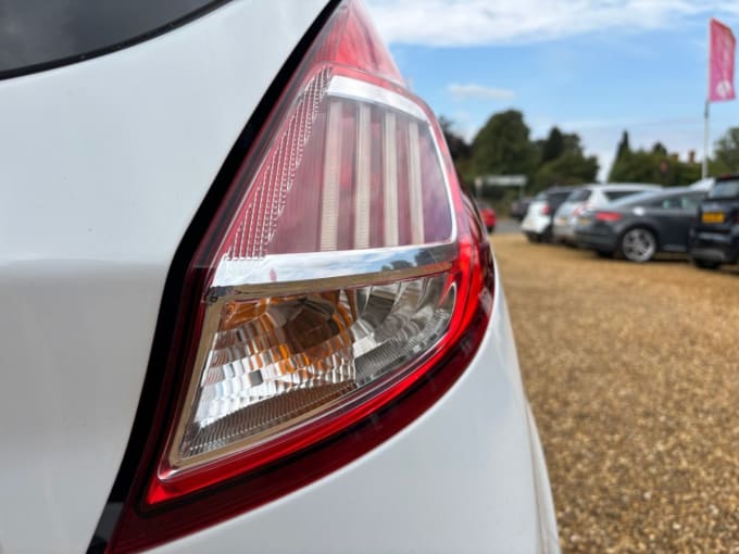 2025 Ford Fiesta
