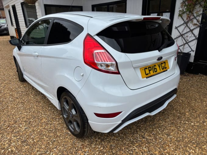 2025 Ford Fiesta