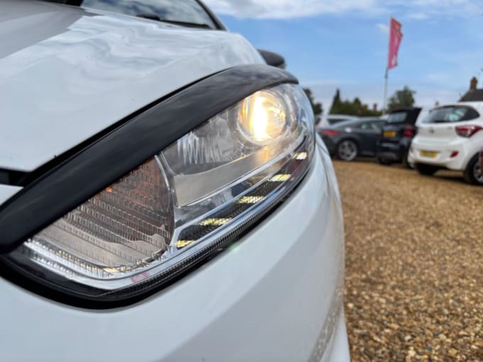 2025 Ford Fiesta