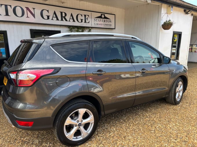2025 Ford Kuga