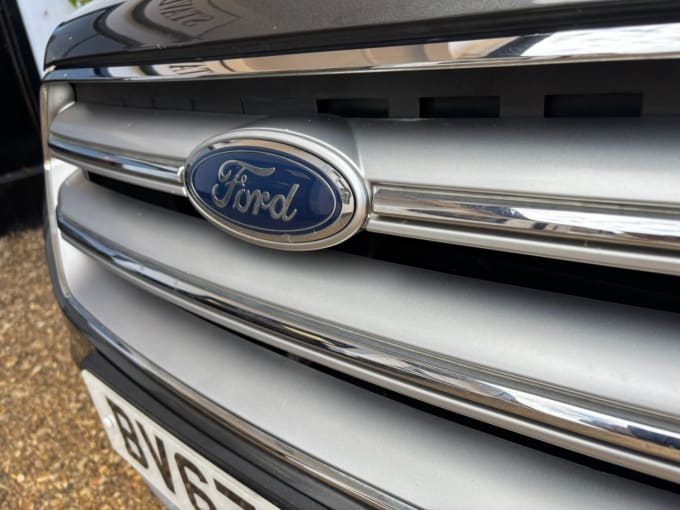 2025 Ford Kuga