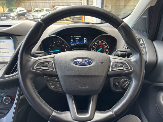 2025 Ford Kuga