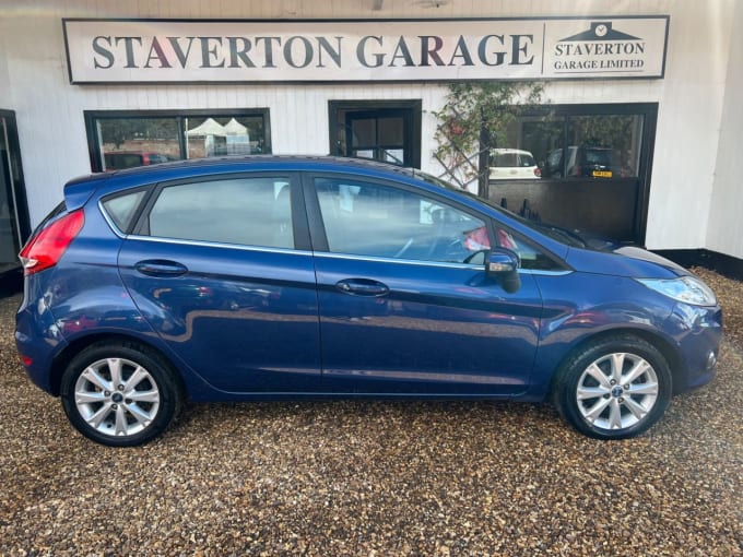 2025 Ford Fiesta