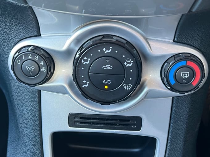 2025 Ford Fiesta