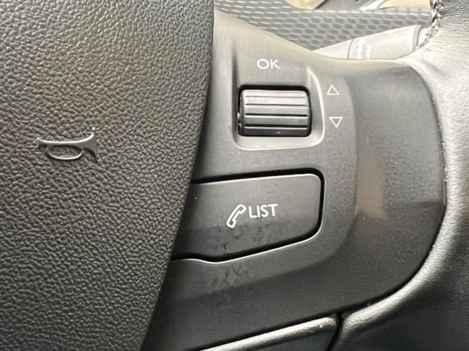 2025 Peugeot 2008