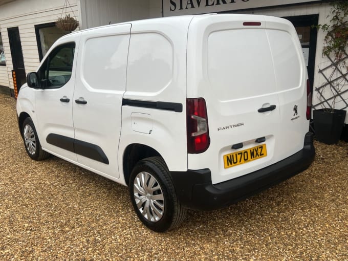 2020 Peugeot Partner