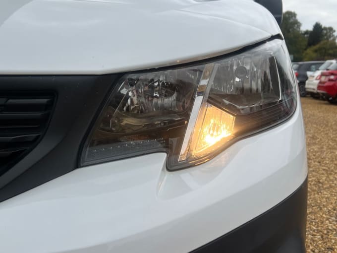 2020 Peugeot Partner