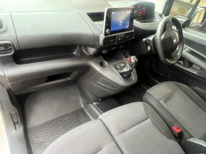 2020 Peugeot Partner