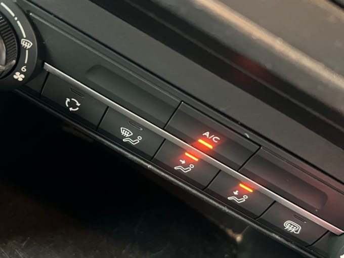 2020 Peugeot Partner